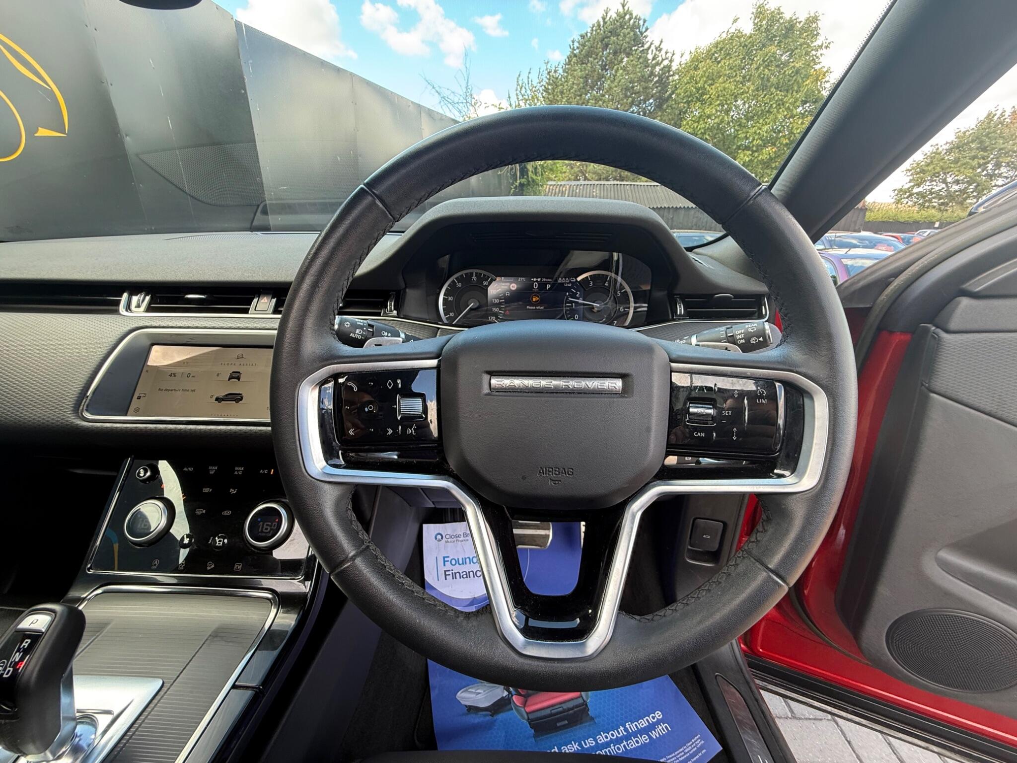 Land Rover Range Rover Evoque view 23