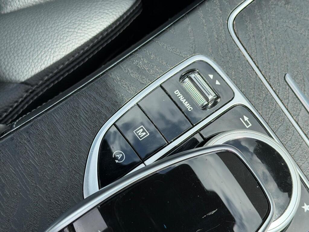 Mercedes-Benz GLC view 42
