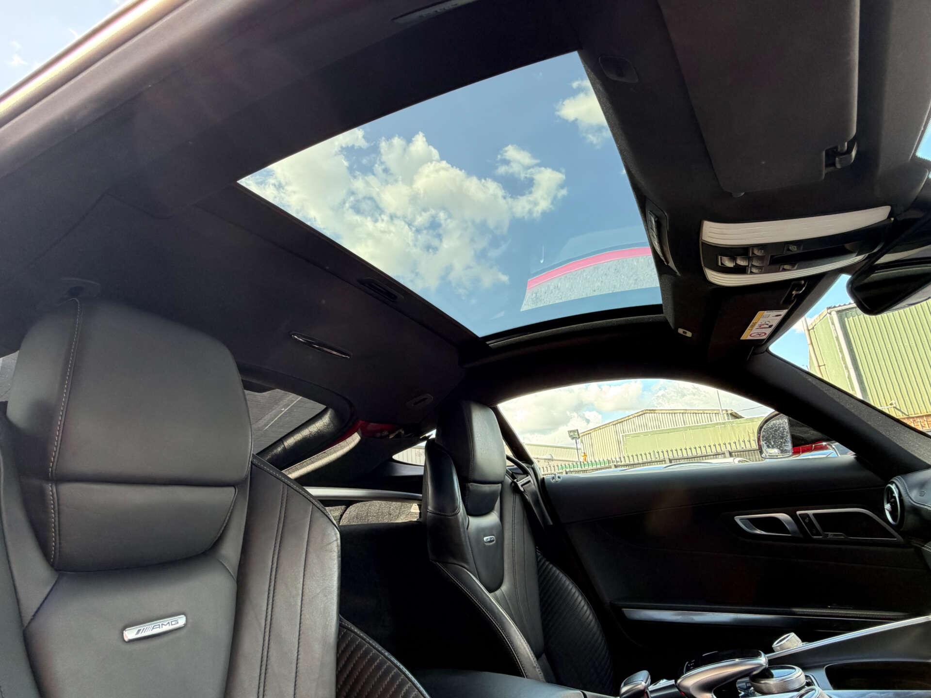 Mercedes-Benz Amg GT view 11