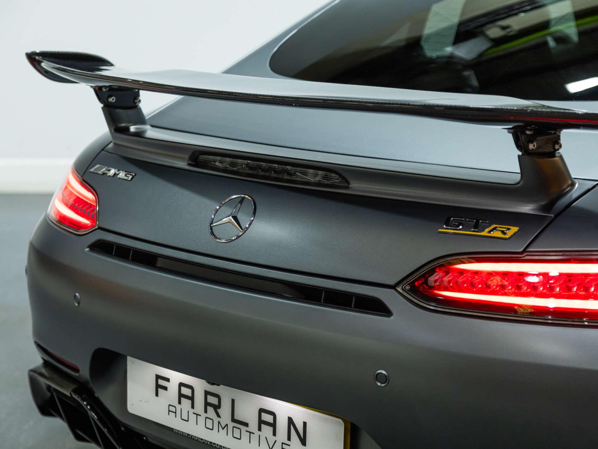 Mercedes-Benz Amg GT view 31
