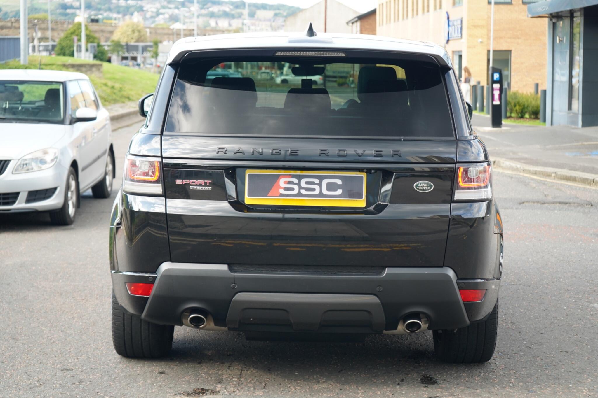 Land Rover Range Rover Sport view 13