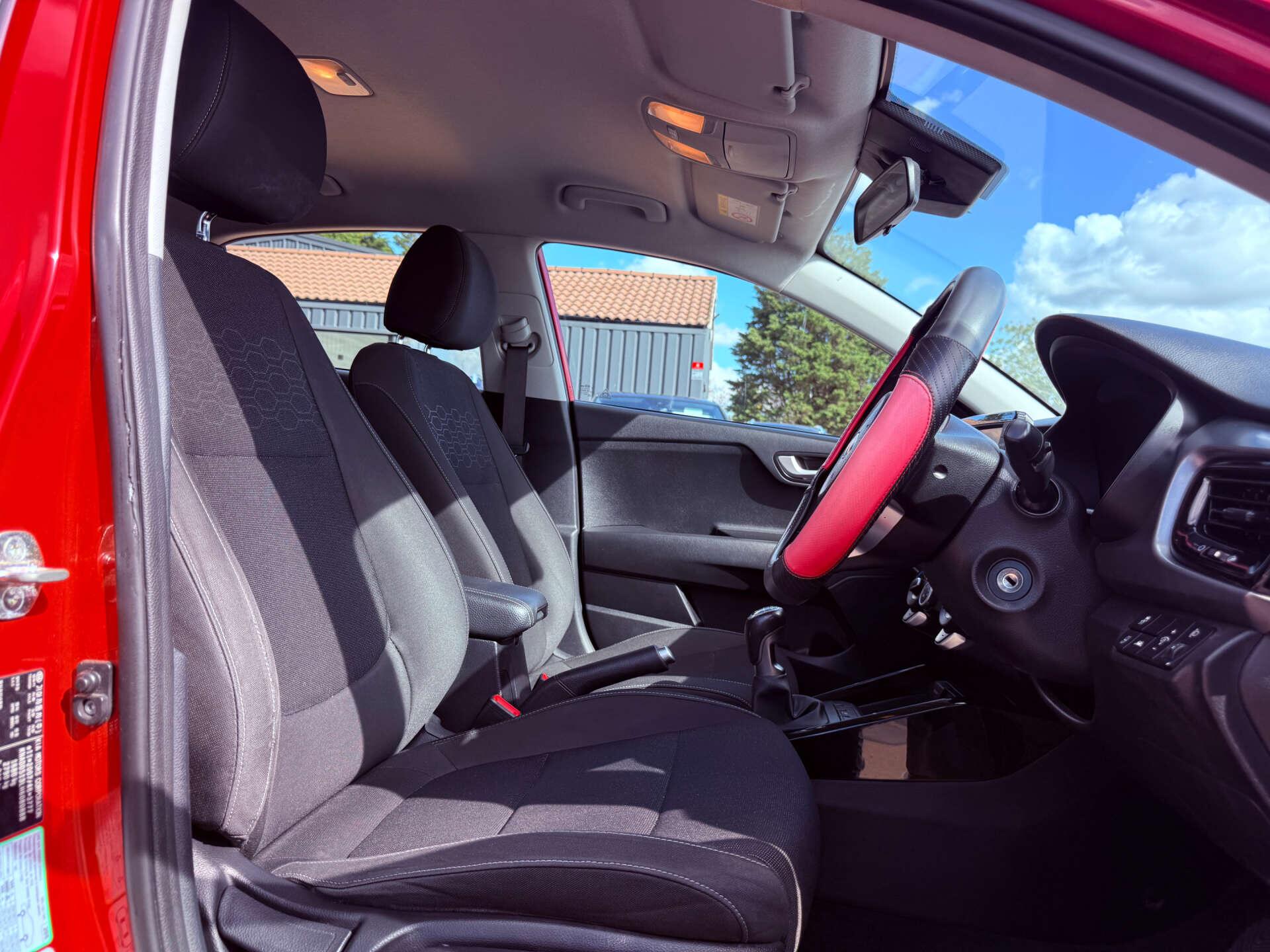 Kia Rio view 38
