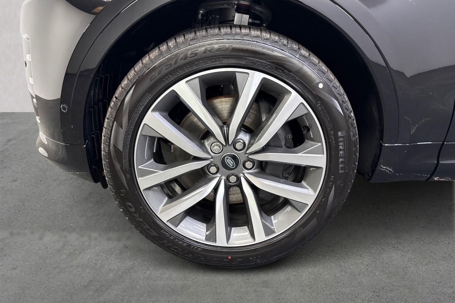 Land Rover Discovery view 6