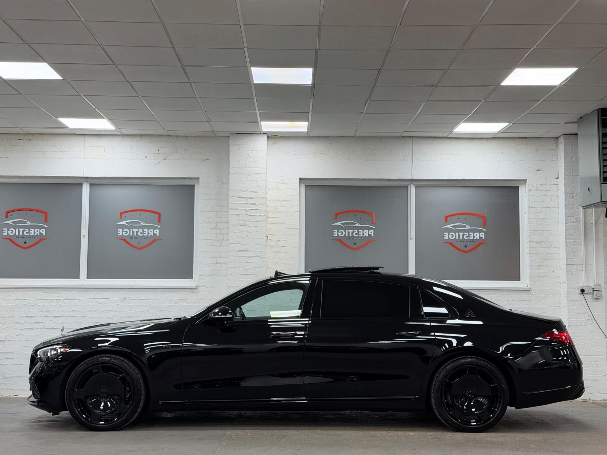 Mercedes-Benz S-Class view 53