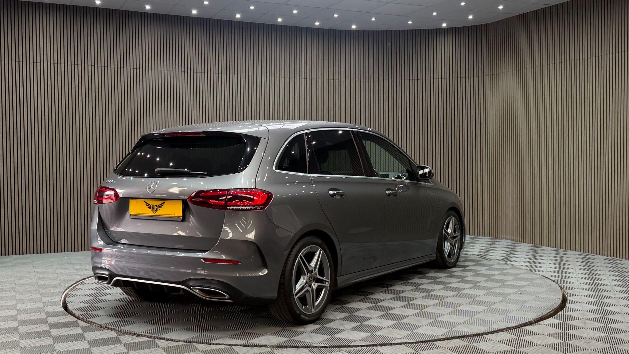 Mercedes-Benz B-Class view 7