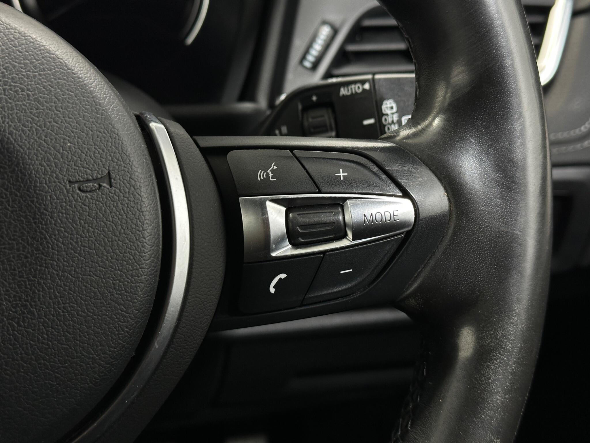 BMW 2 Series view 16