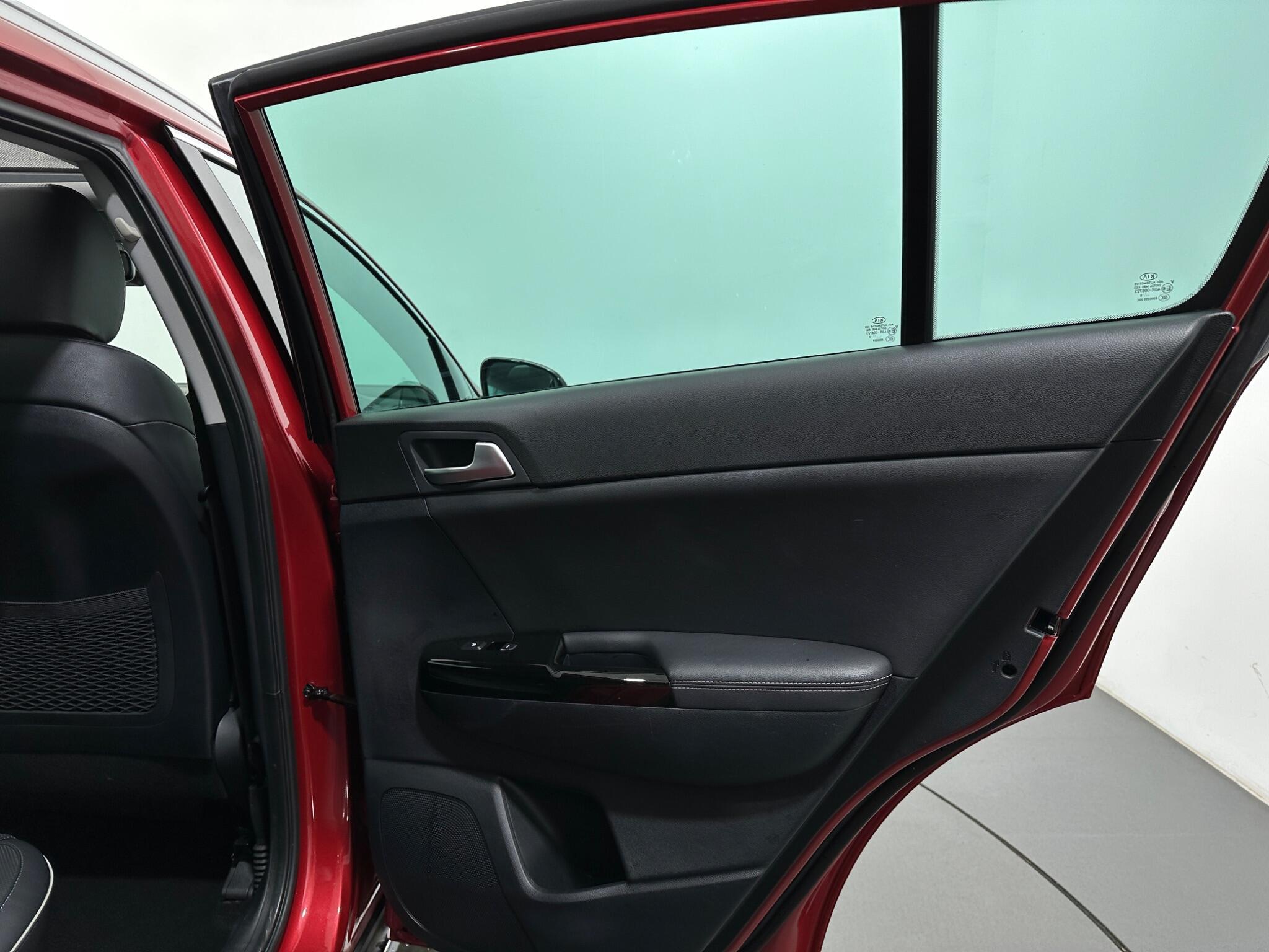 Kia Sportage view 43