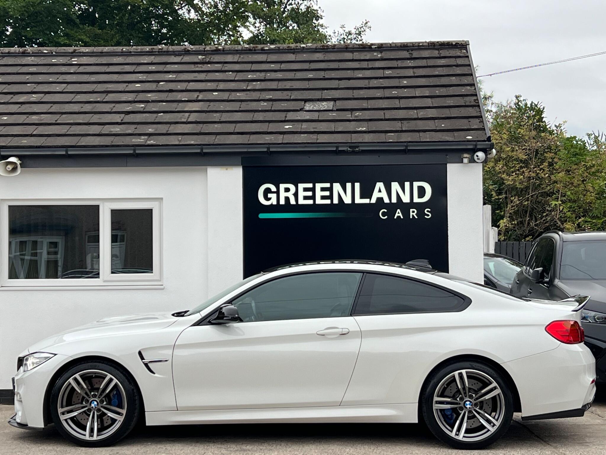 BMW M4 view 31
