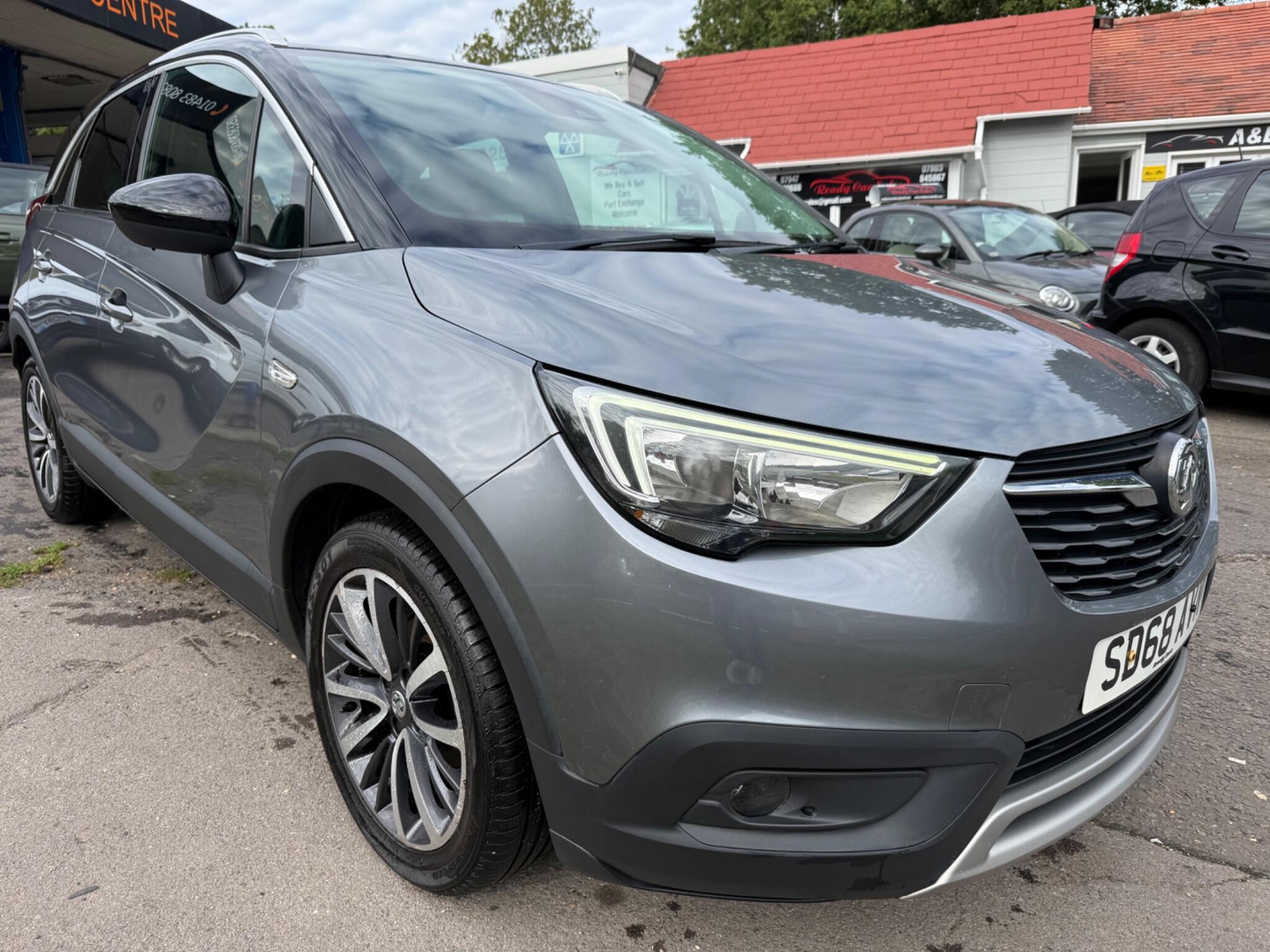 Vauxhall Crossland X view 5