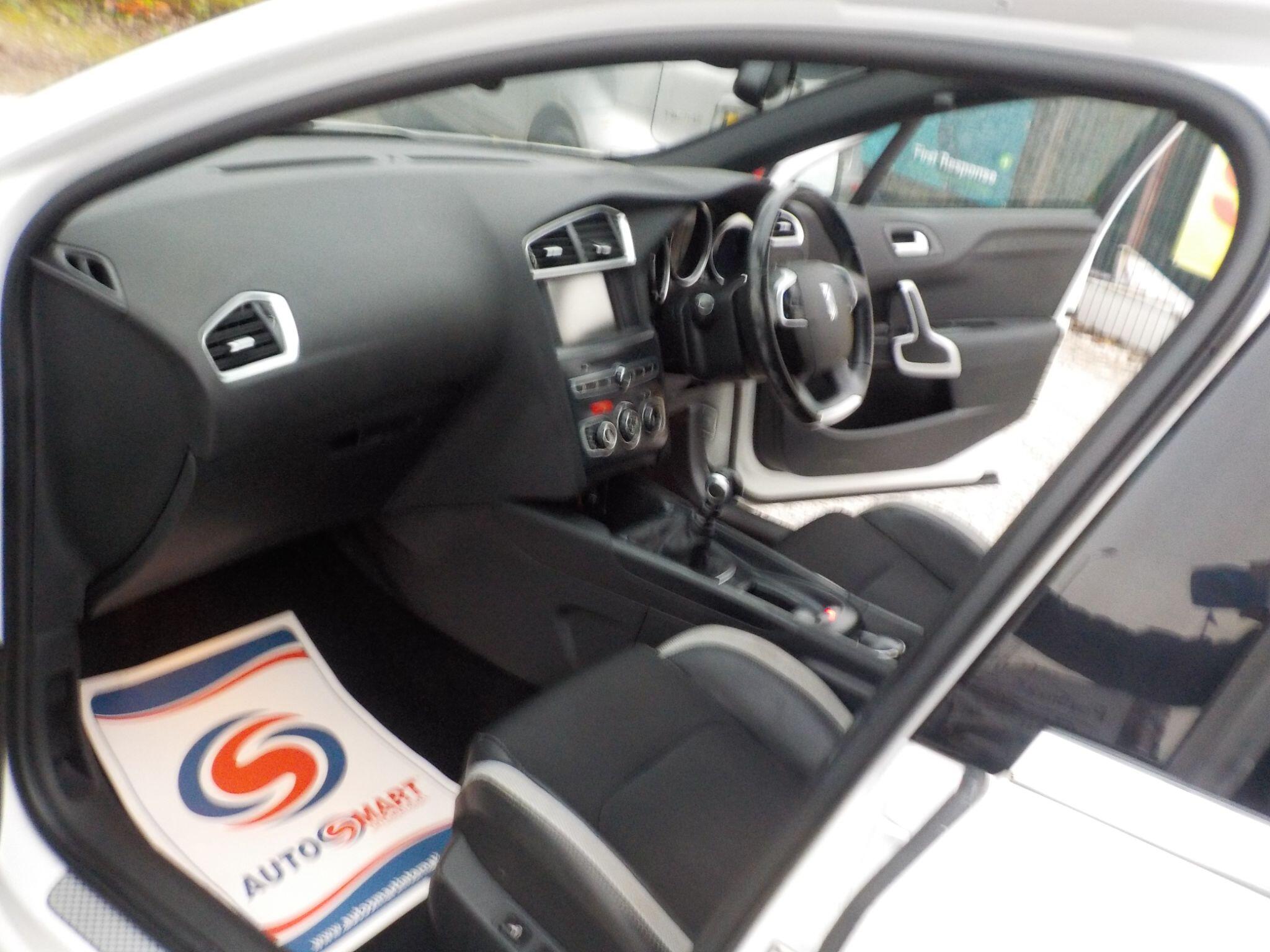 DS AUTOMOBILES DS 4 1.6 BlueHDi DStyle Nav Euro 6 (s/s) 5dr