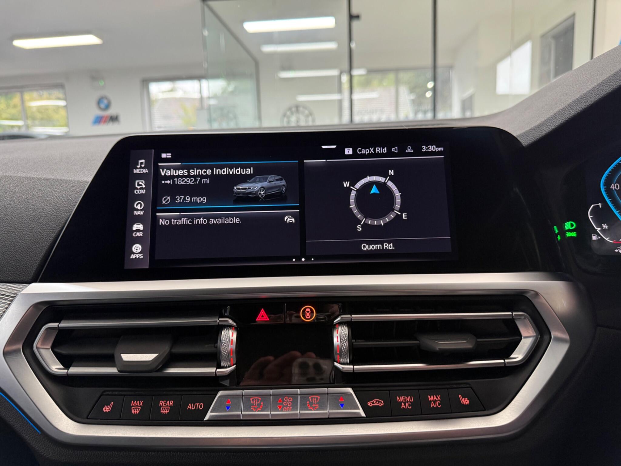 BMW 3 Series view 9