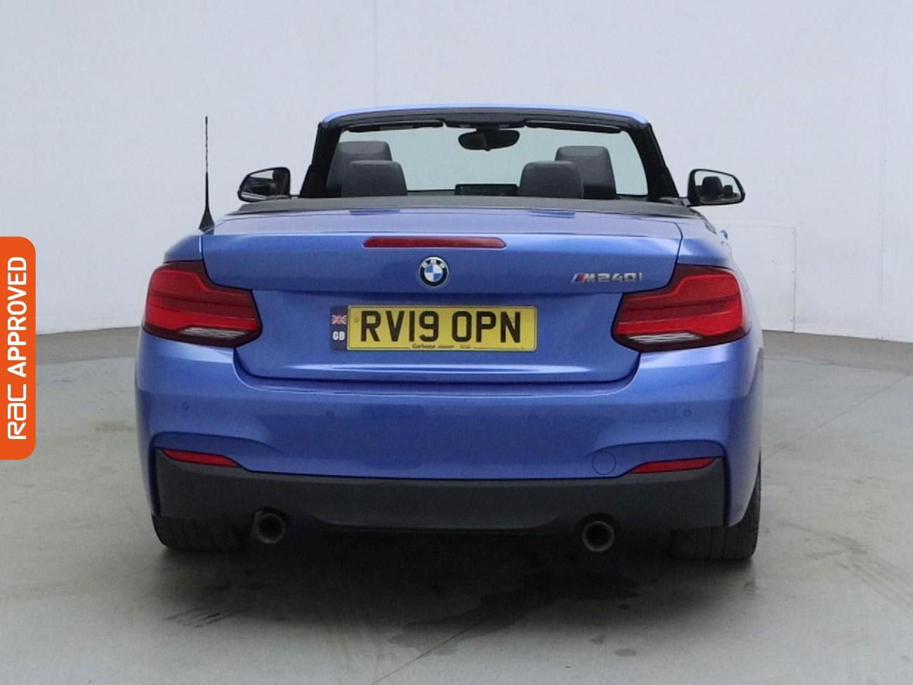 BMW 2 Series view 8