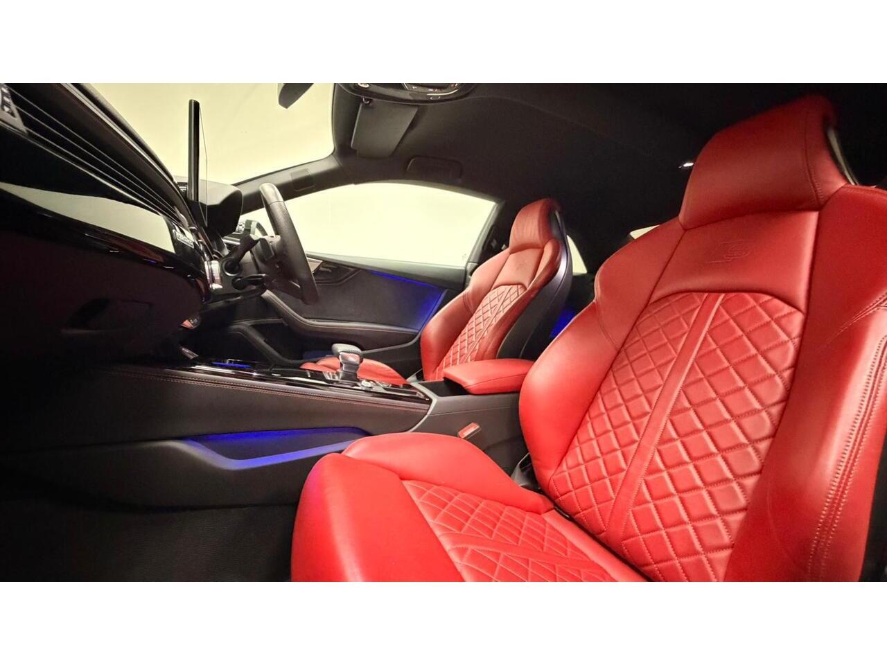 Audi S5 view 31