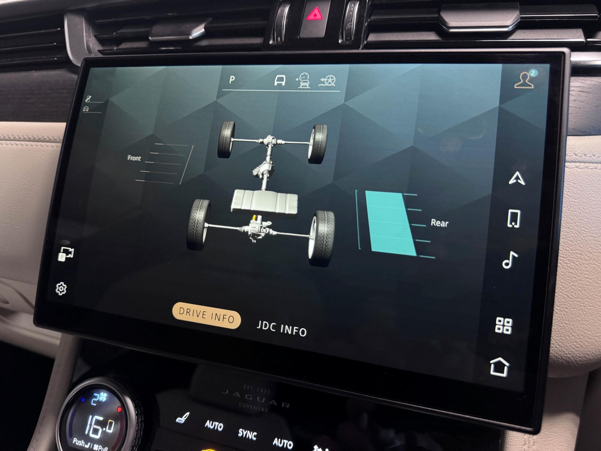 Jaguar F-Pace view 52
