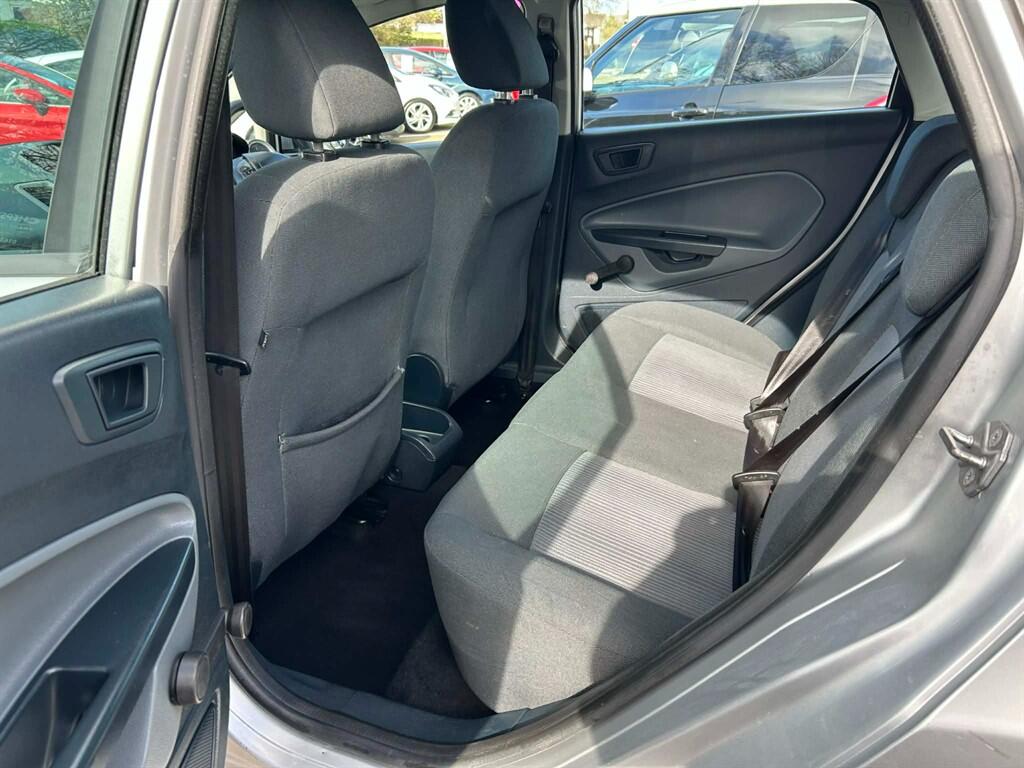 Ford Fiesta view 15