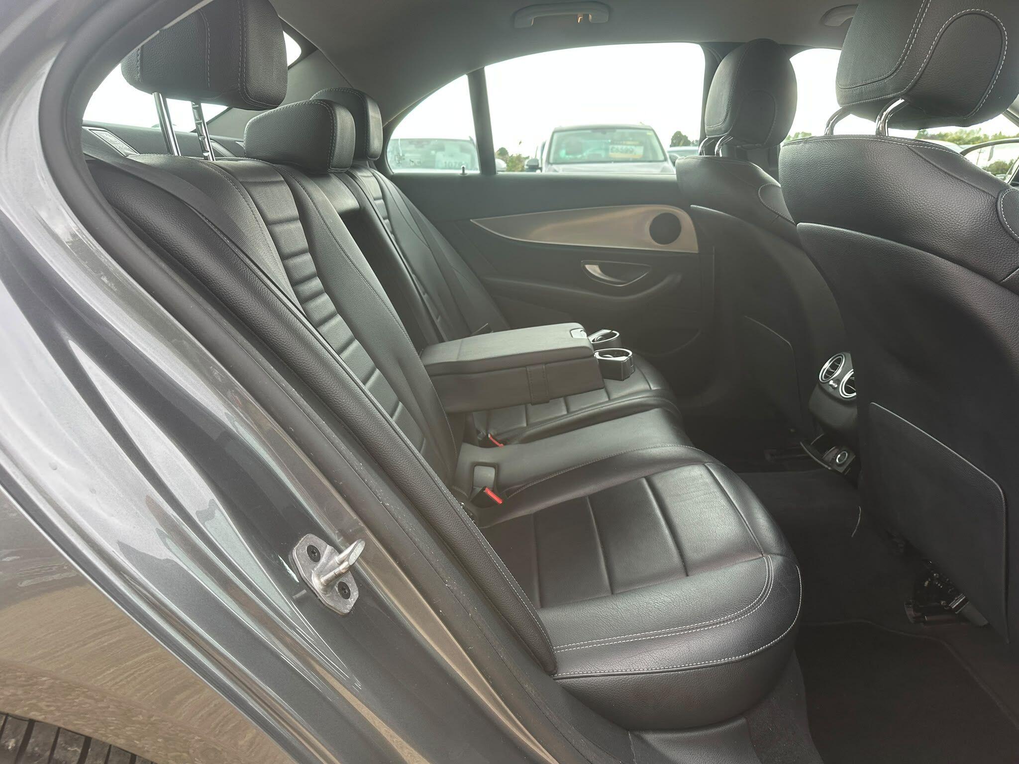 Mercedes-Benz E Class view 10
