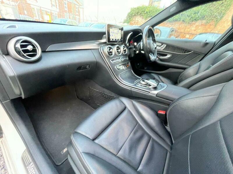 2016 Mercedes-Benz C Class image 56
