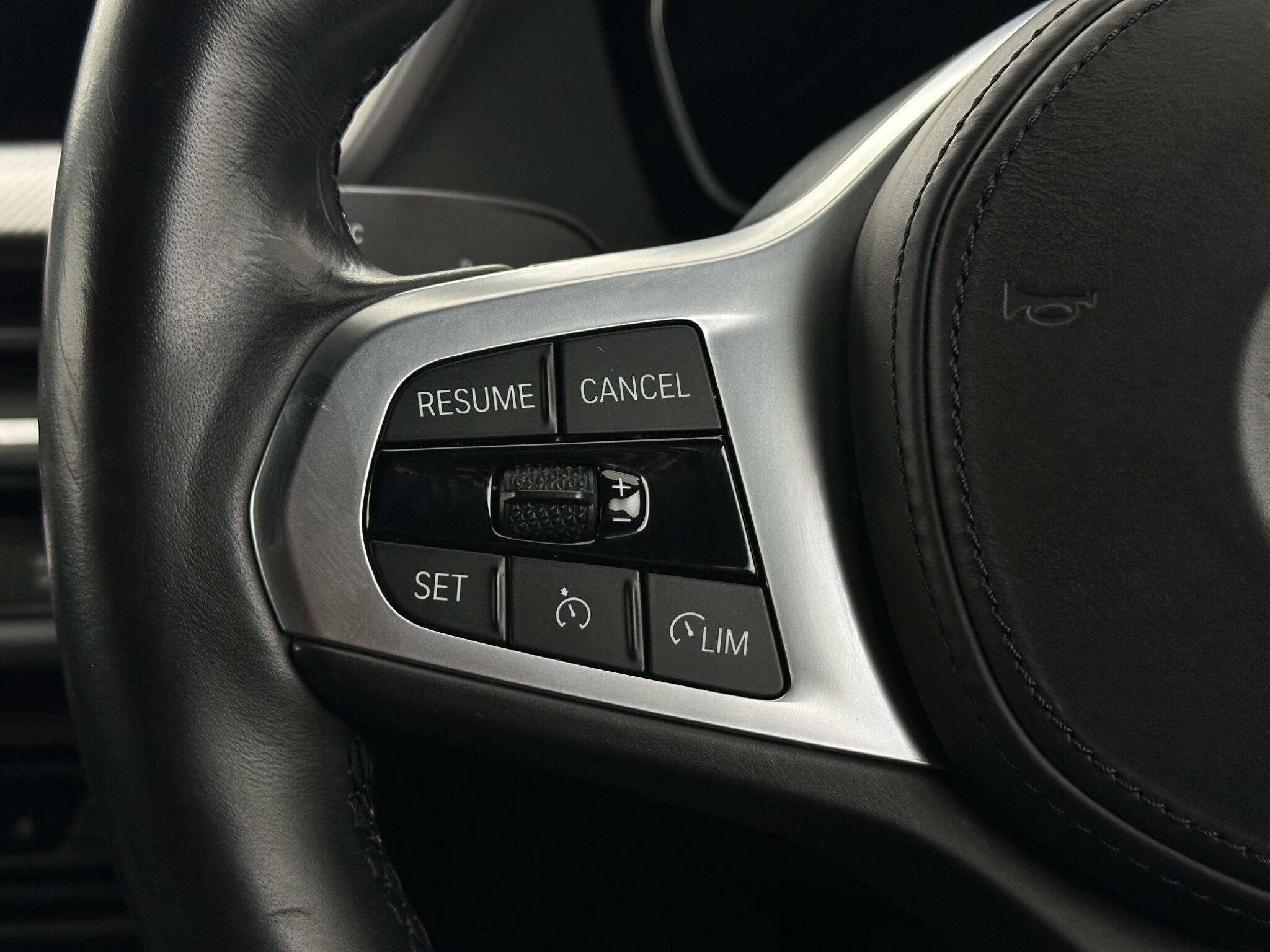 BMW 1 Series view 15