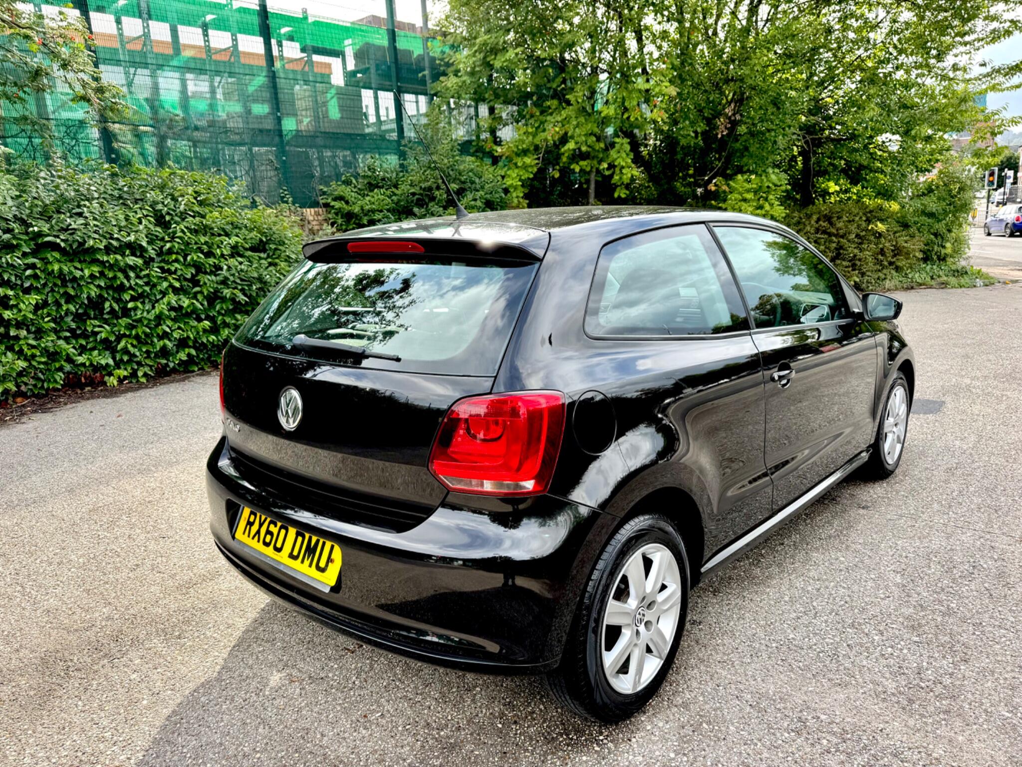 Volkswagen Polo view 7