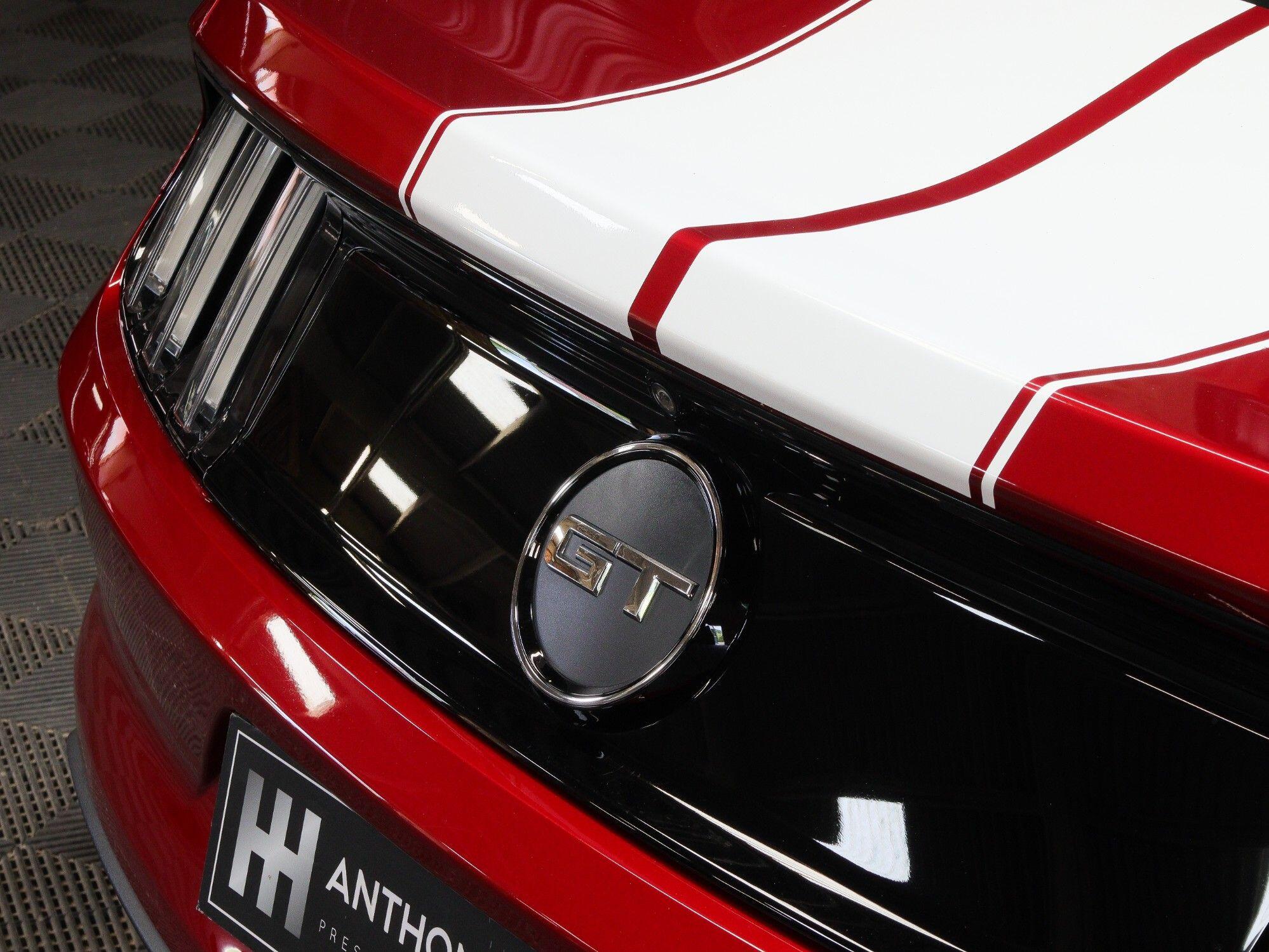 Ford Mustang view 31