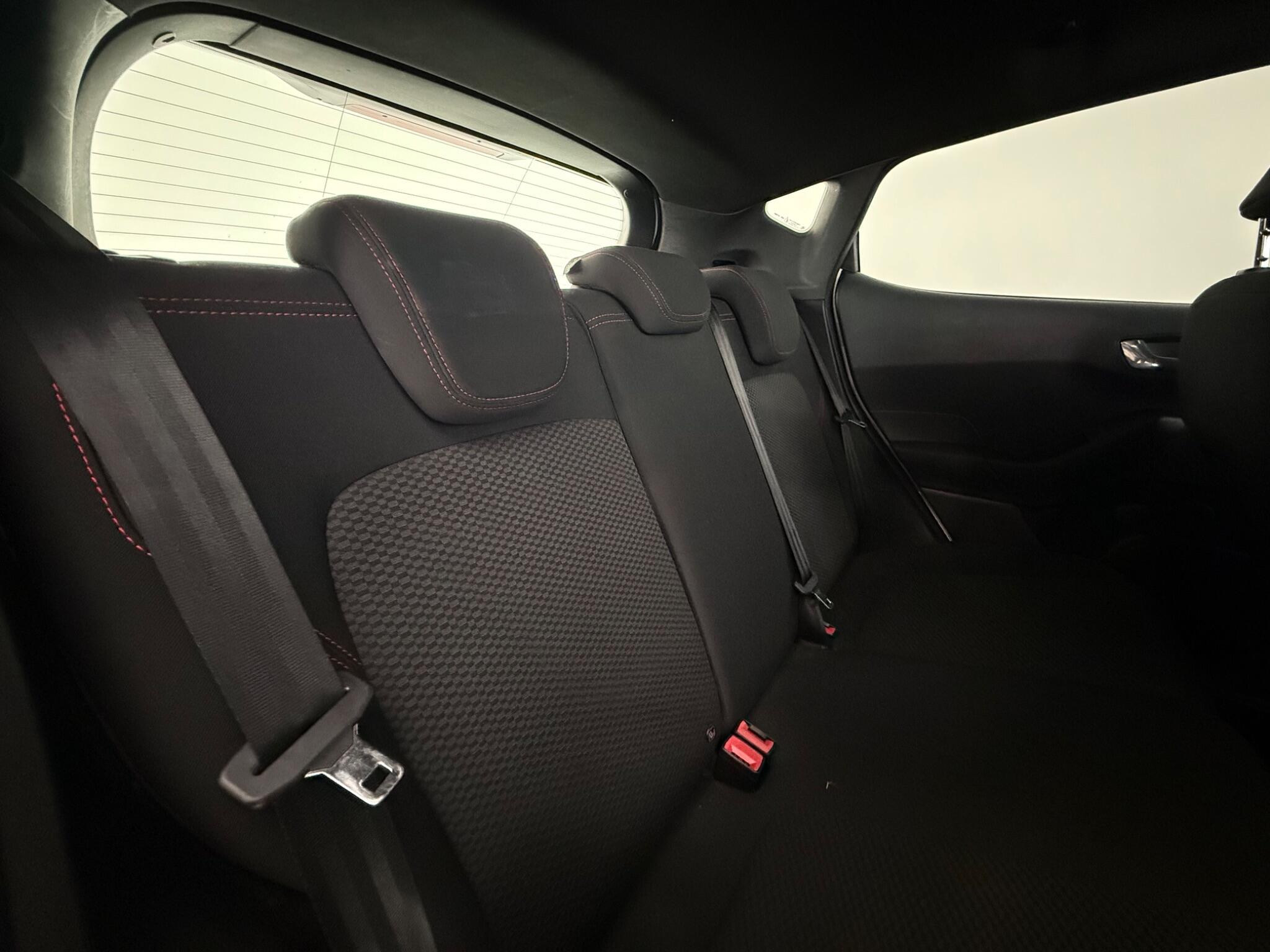 Ford Fiesta view 30