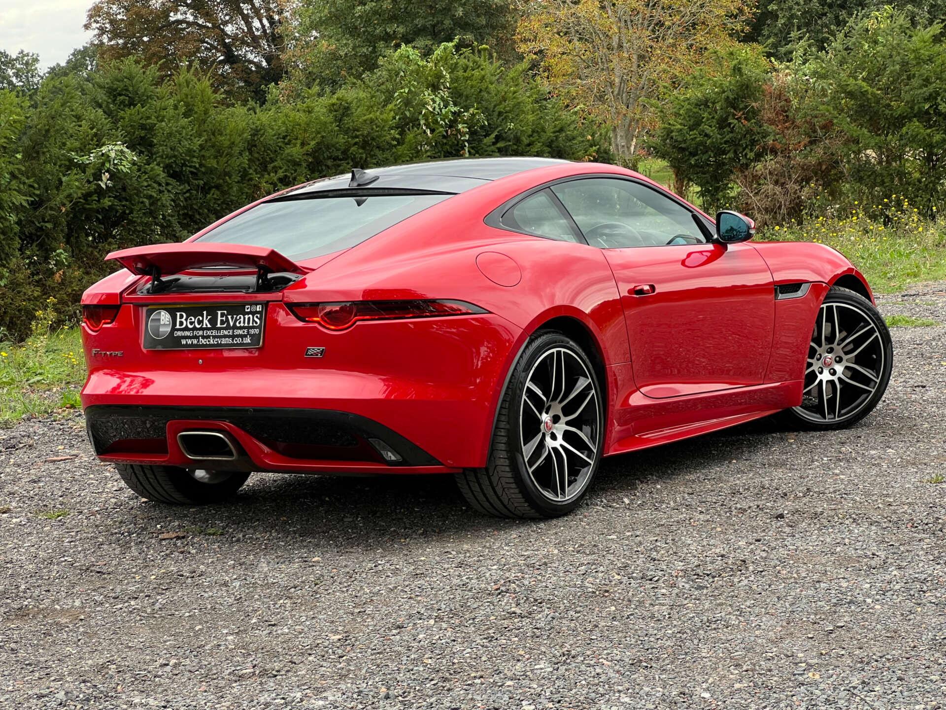 Jaguar F-Type view 16
