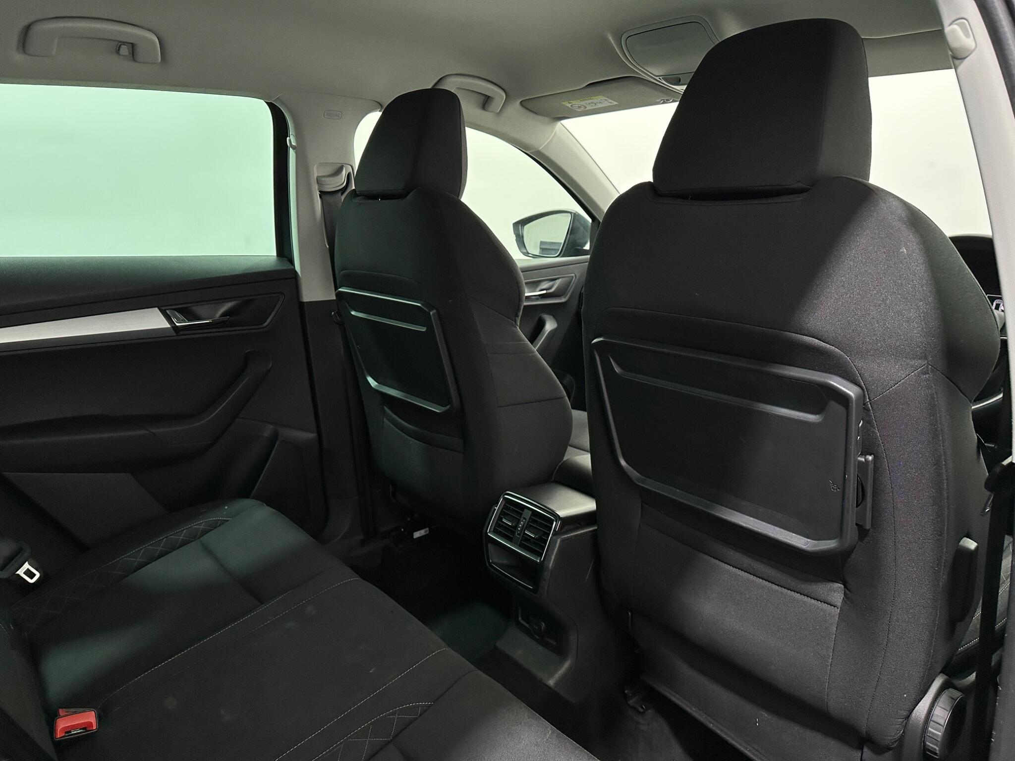 Skoda Karoq view 41