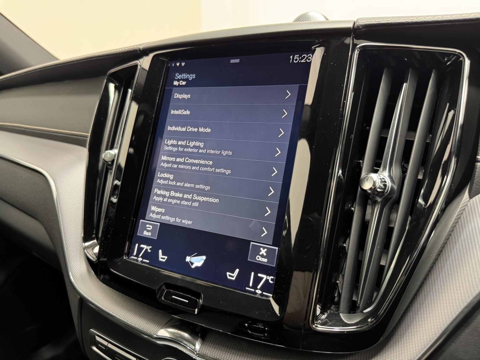 Volvo XC60 view 36