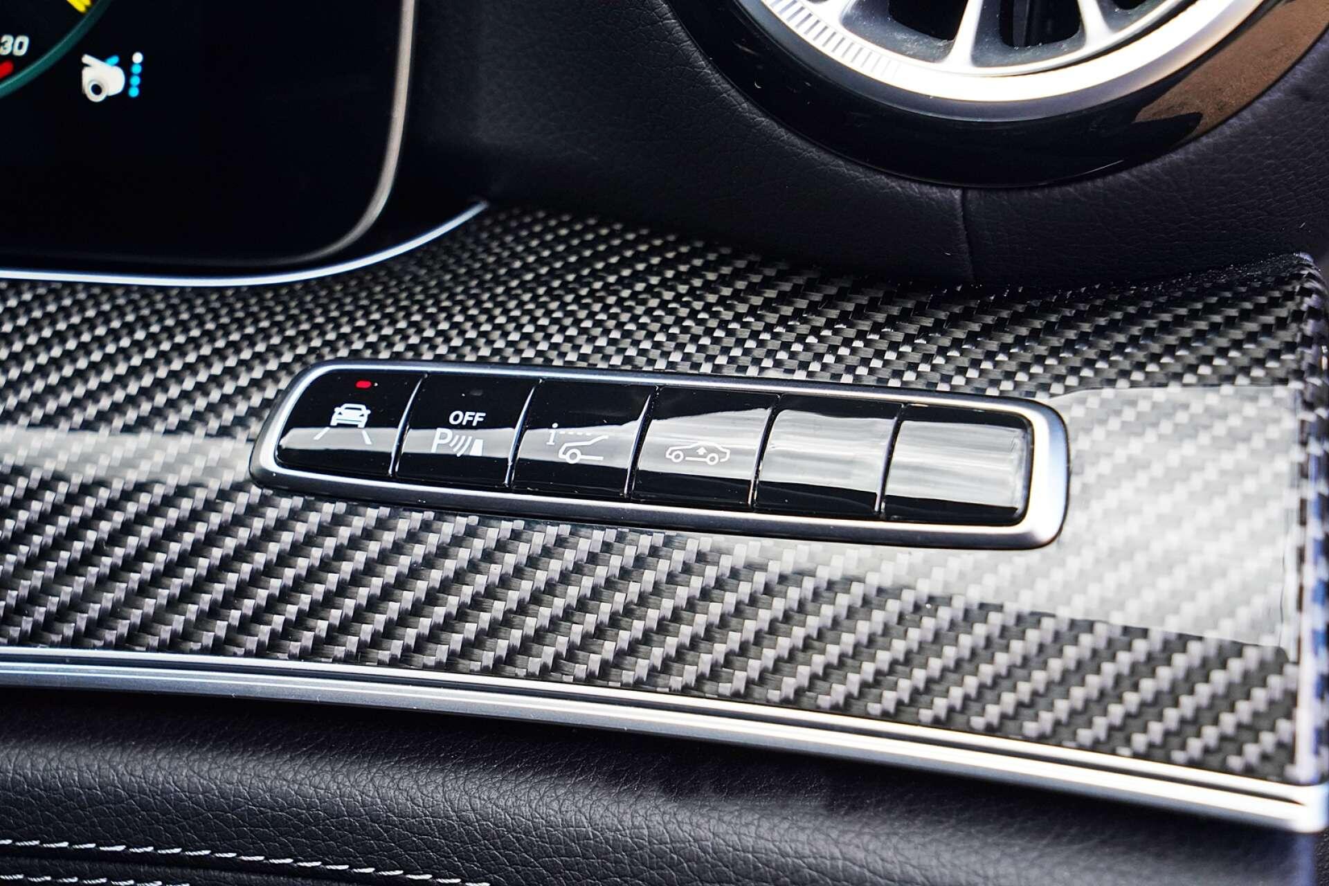 Mercedes-Benz AMG GT view 42