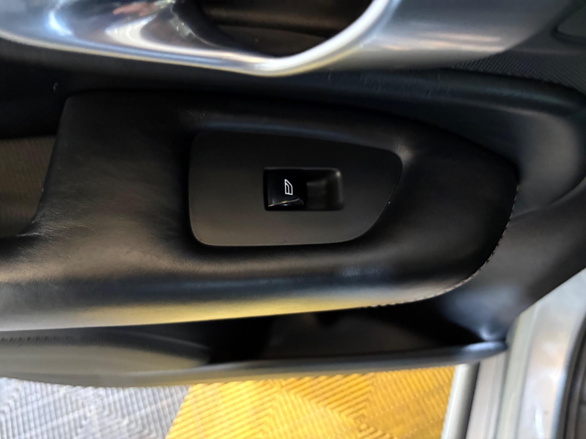 Volvo XC90 view 70