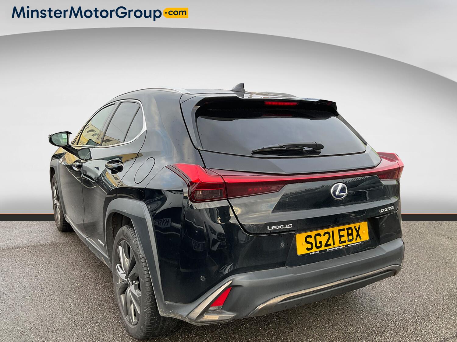Lexus UX view 4