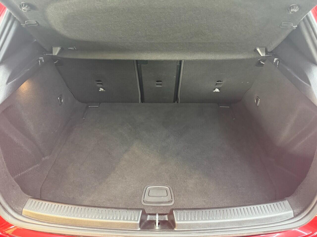 Mercedes-Benz A-Class view 40