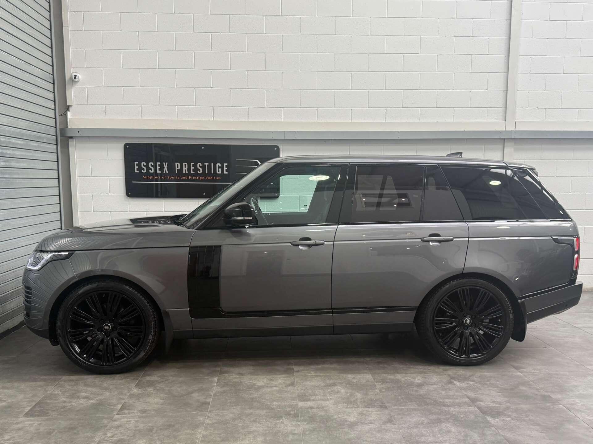Land Rover Range Rover view 4