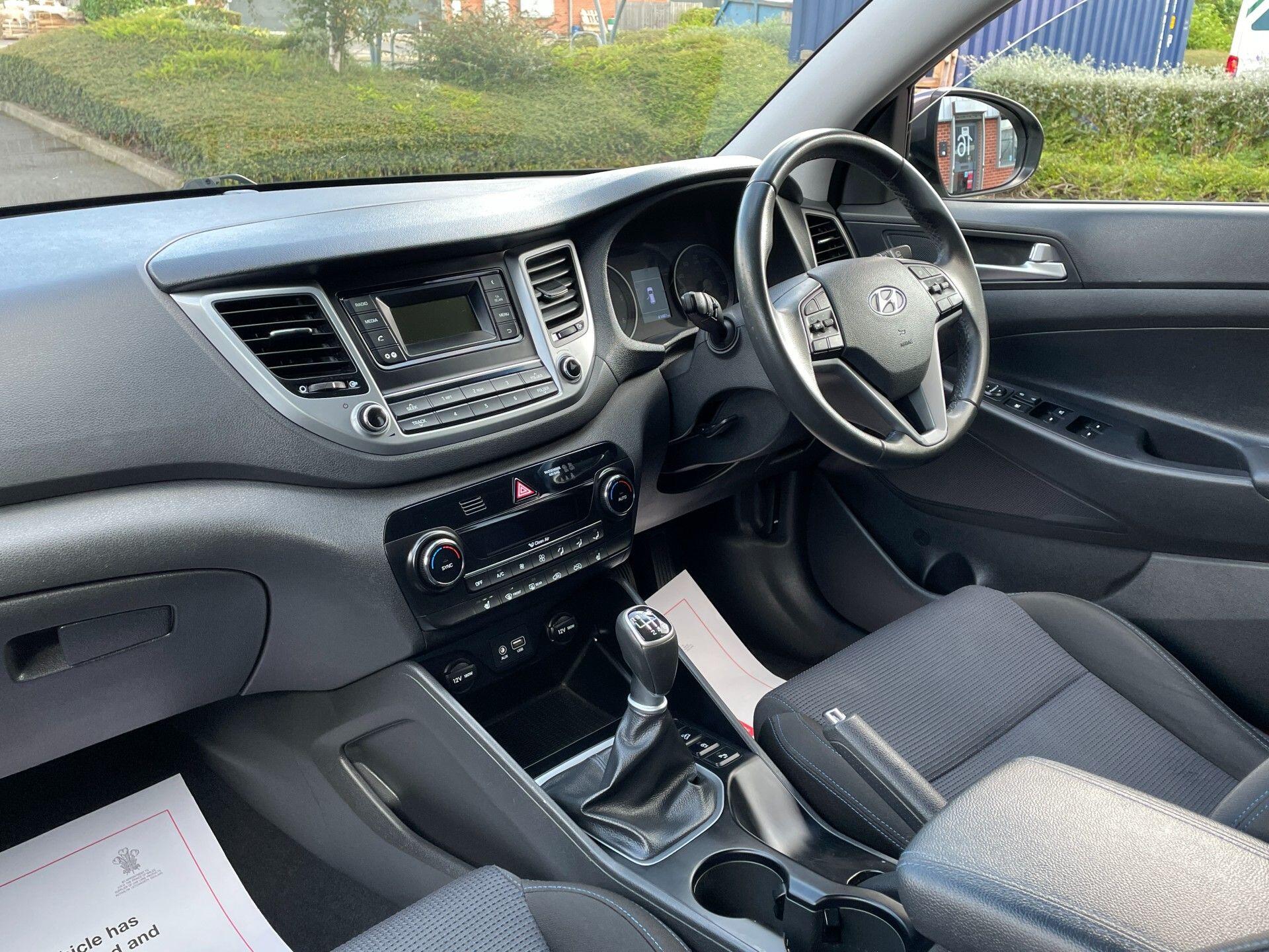 Hyundai Tucson view 6
