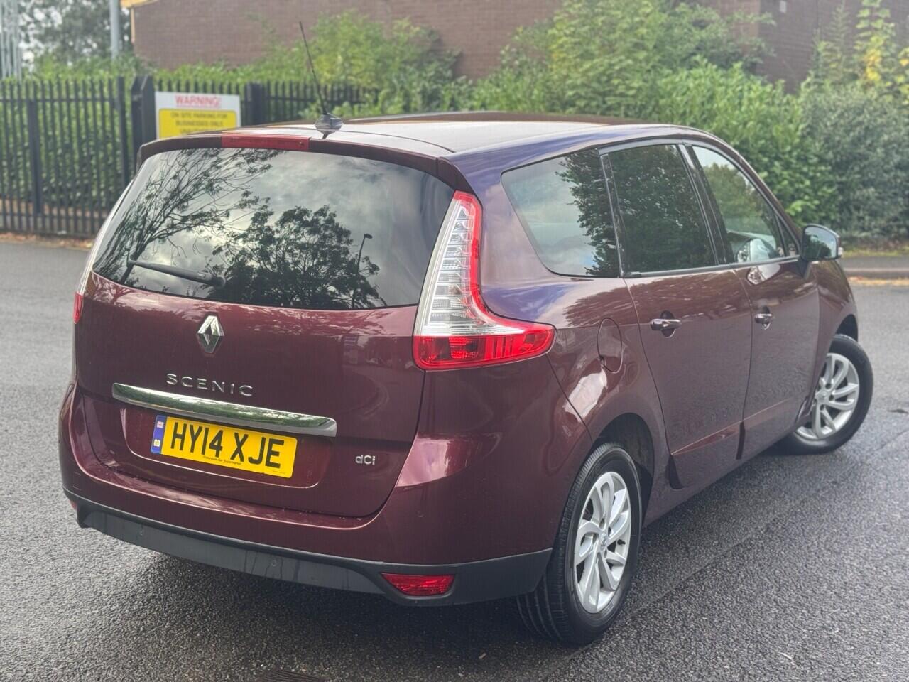 Renault Grand Scenic view 7
