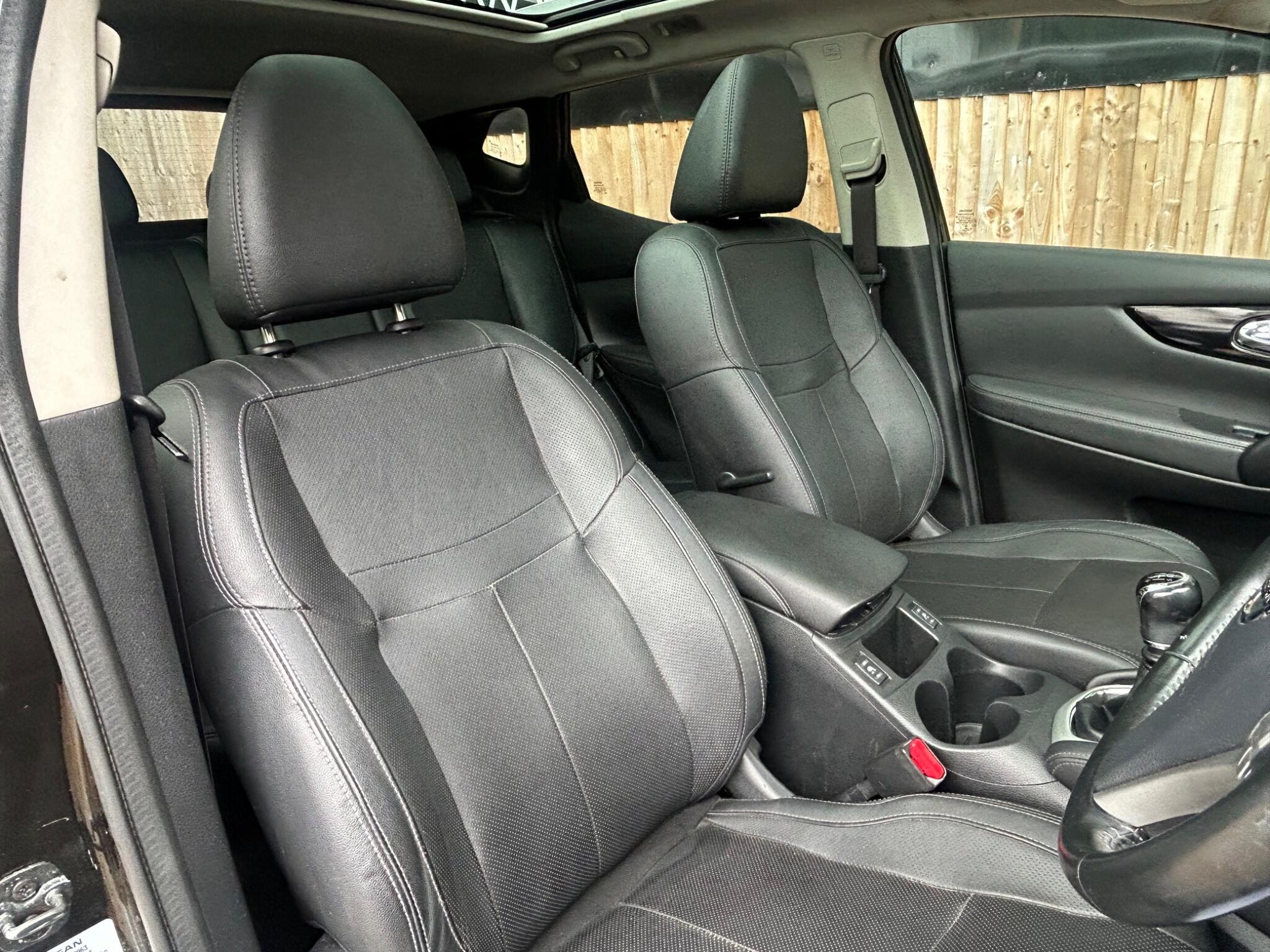 Nissan Qashqai view 35