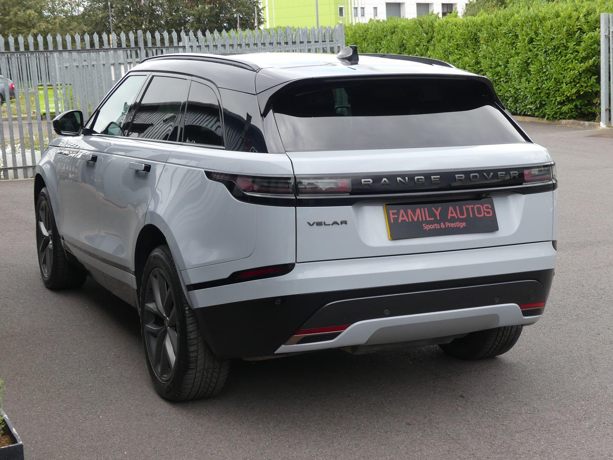 Land Rover Range Rover Velar view 10