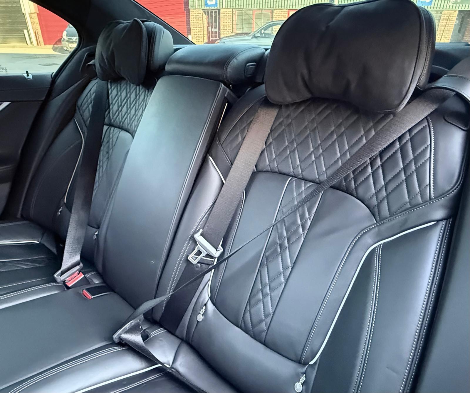 BMW 7 Series view 29