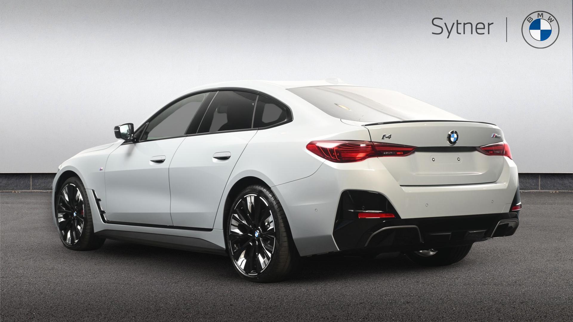 BMW i4 view 2