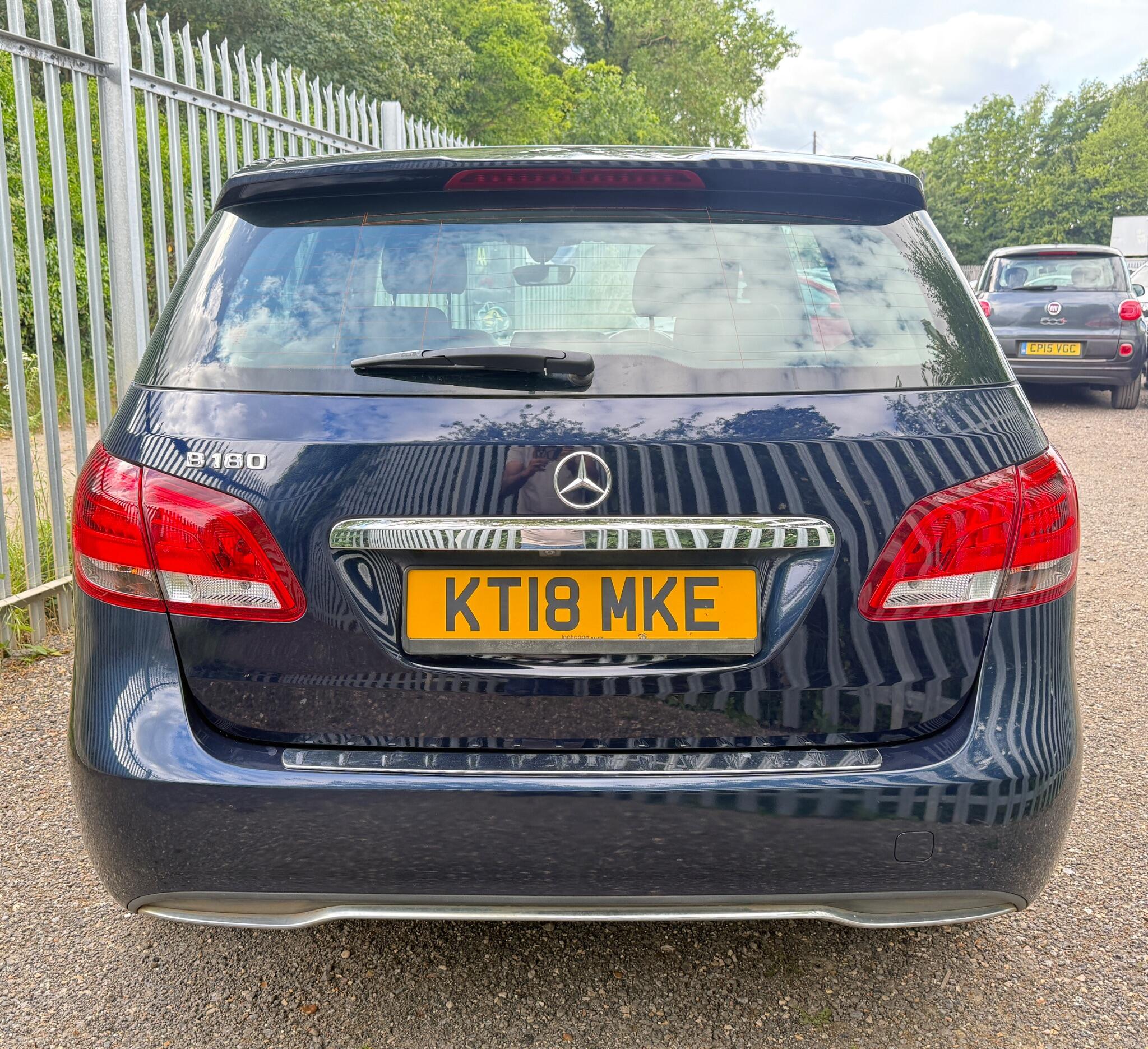 2018 Mercedes-Benz B Class image 16