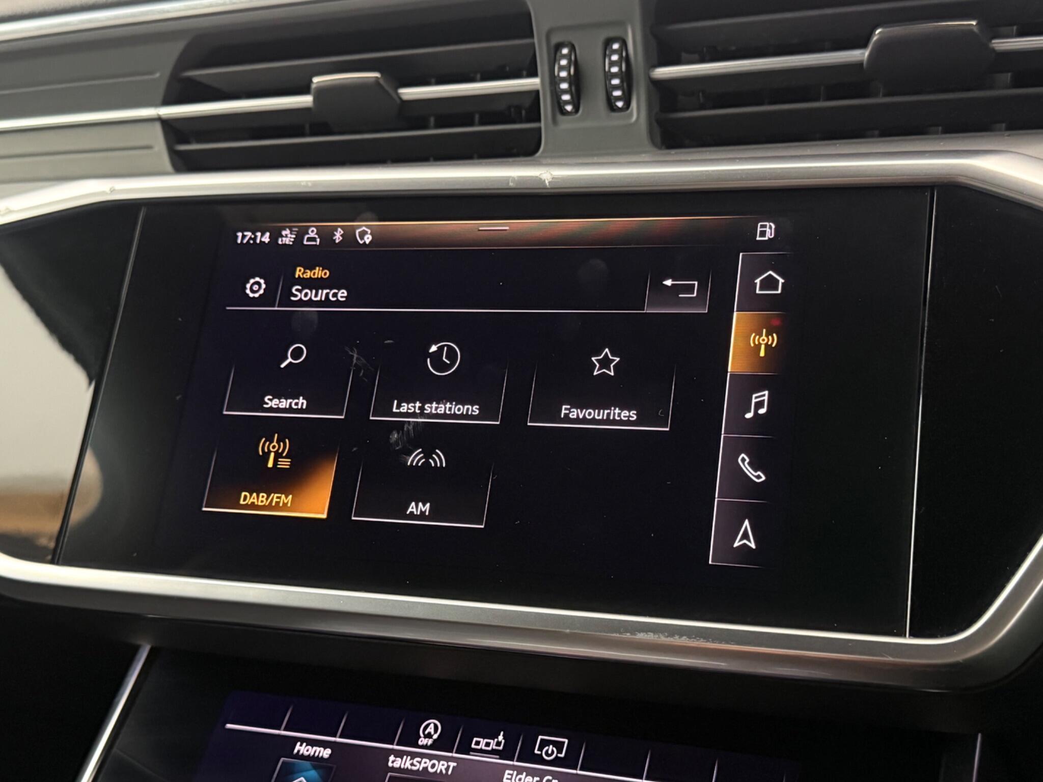Audi A6 view 19
