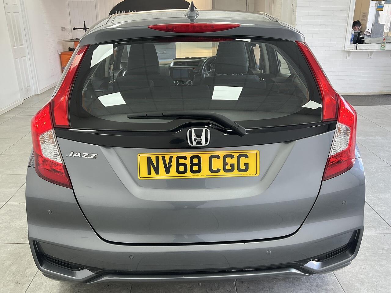 Honda Jazz view 4