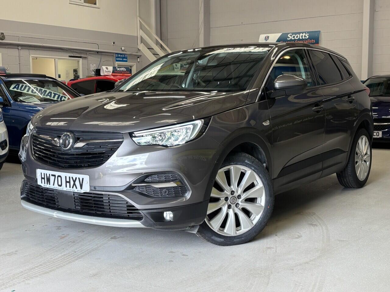 Vauxhall Grandland X view 3