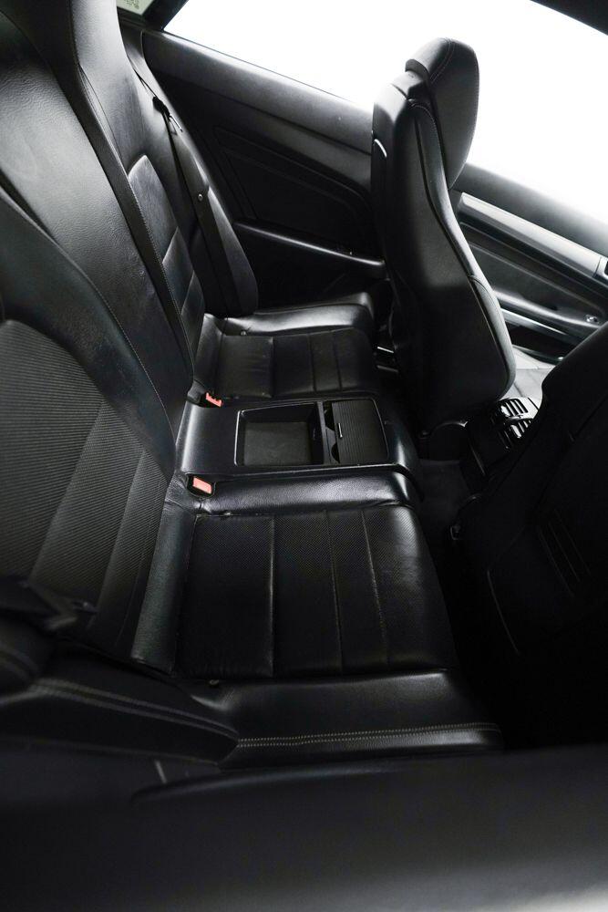 Mercedes-Benz E Class view 14