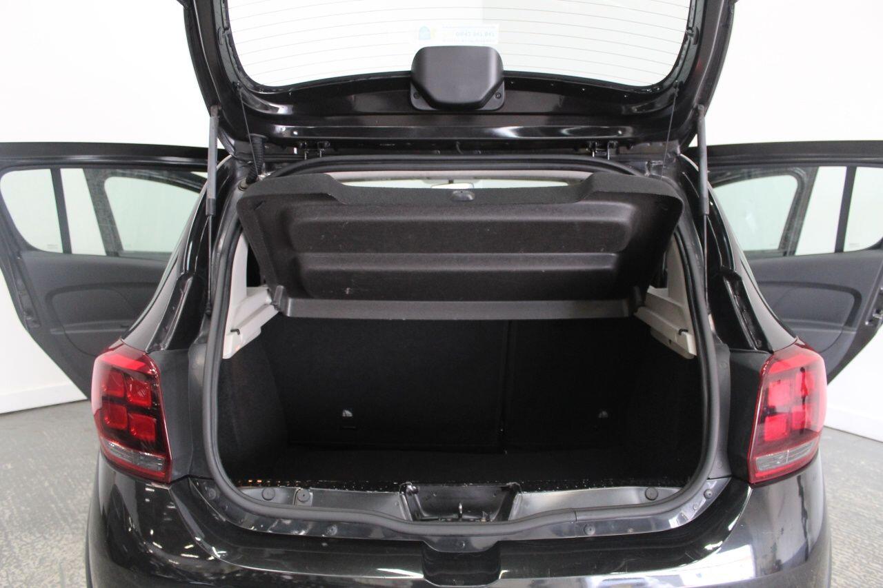 Dacia Sandero view 23