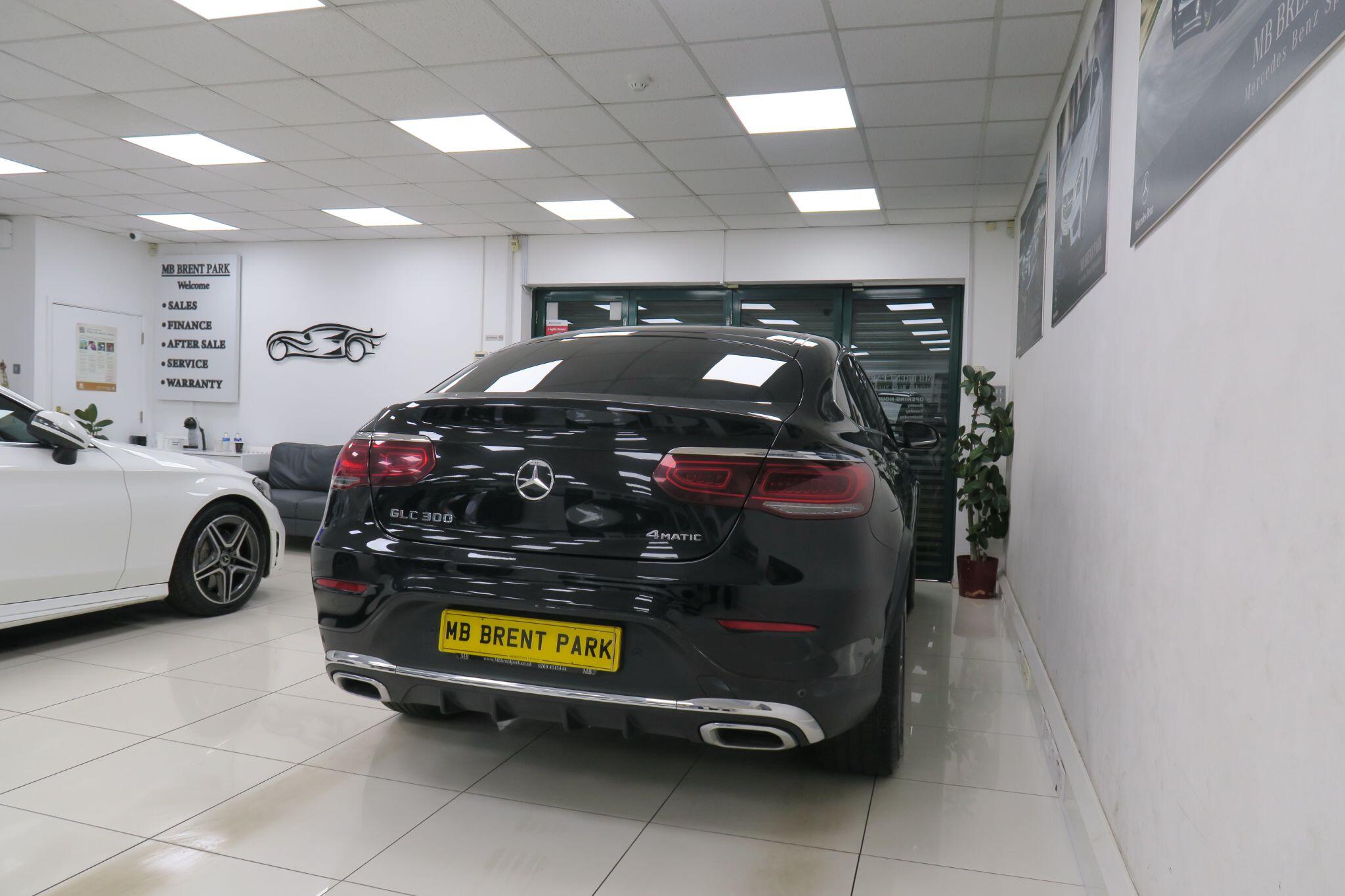Mercedes-Benz GLC view 43