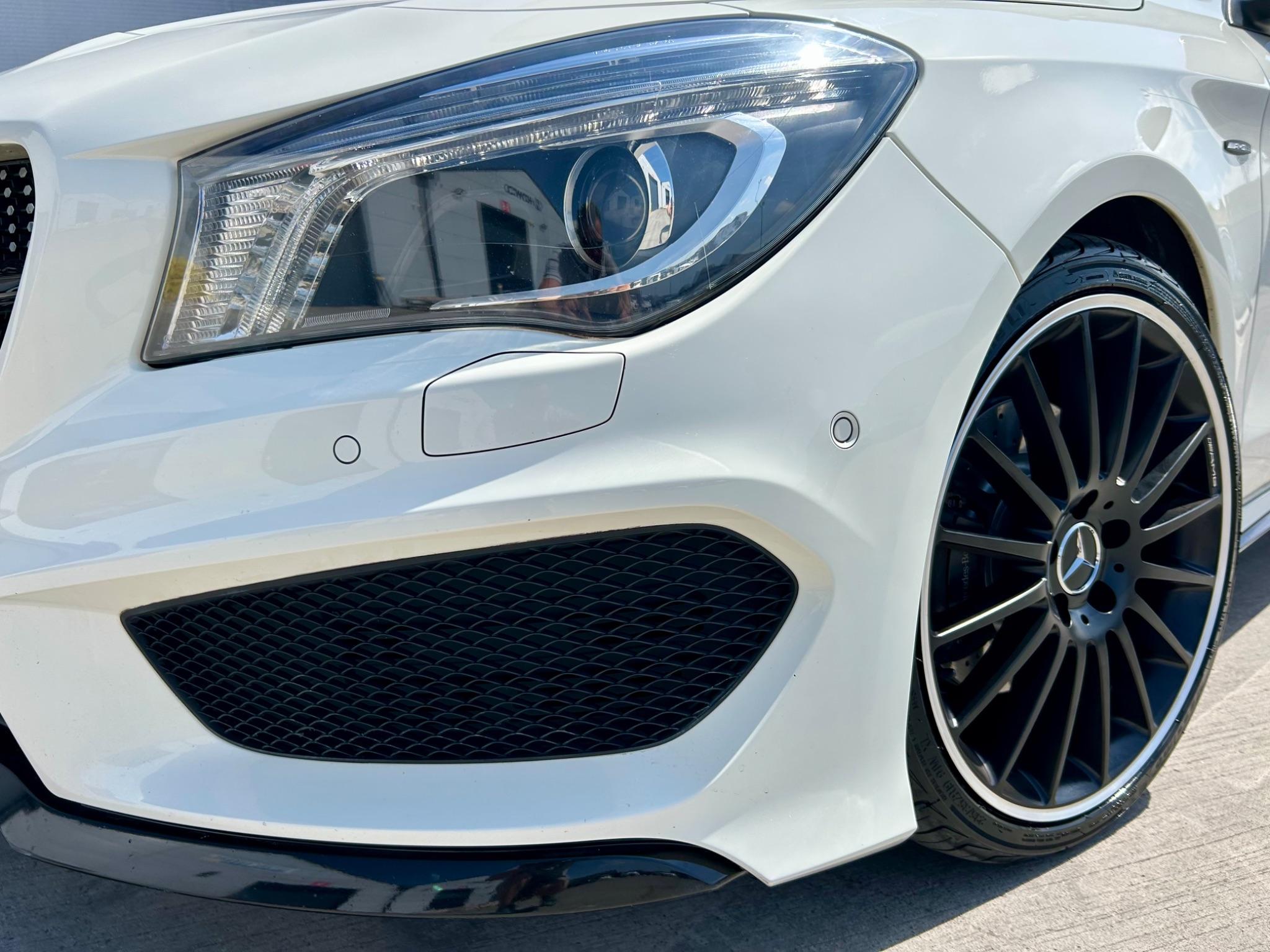 Mercedes-Benz Cla view 5