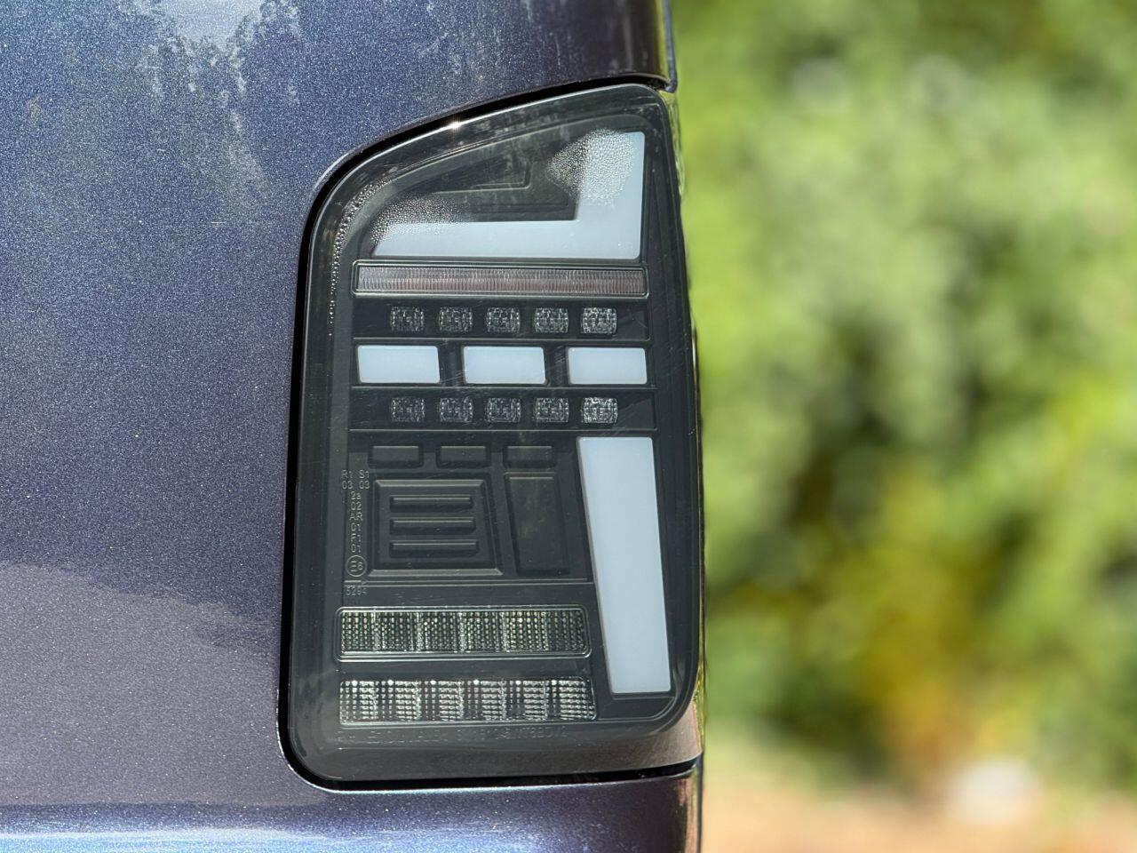 Volkswagen Transporter view 54