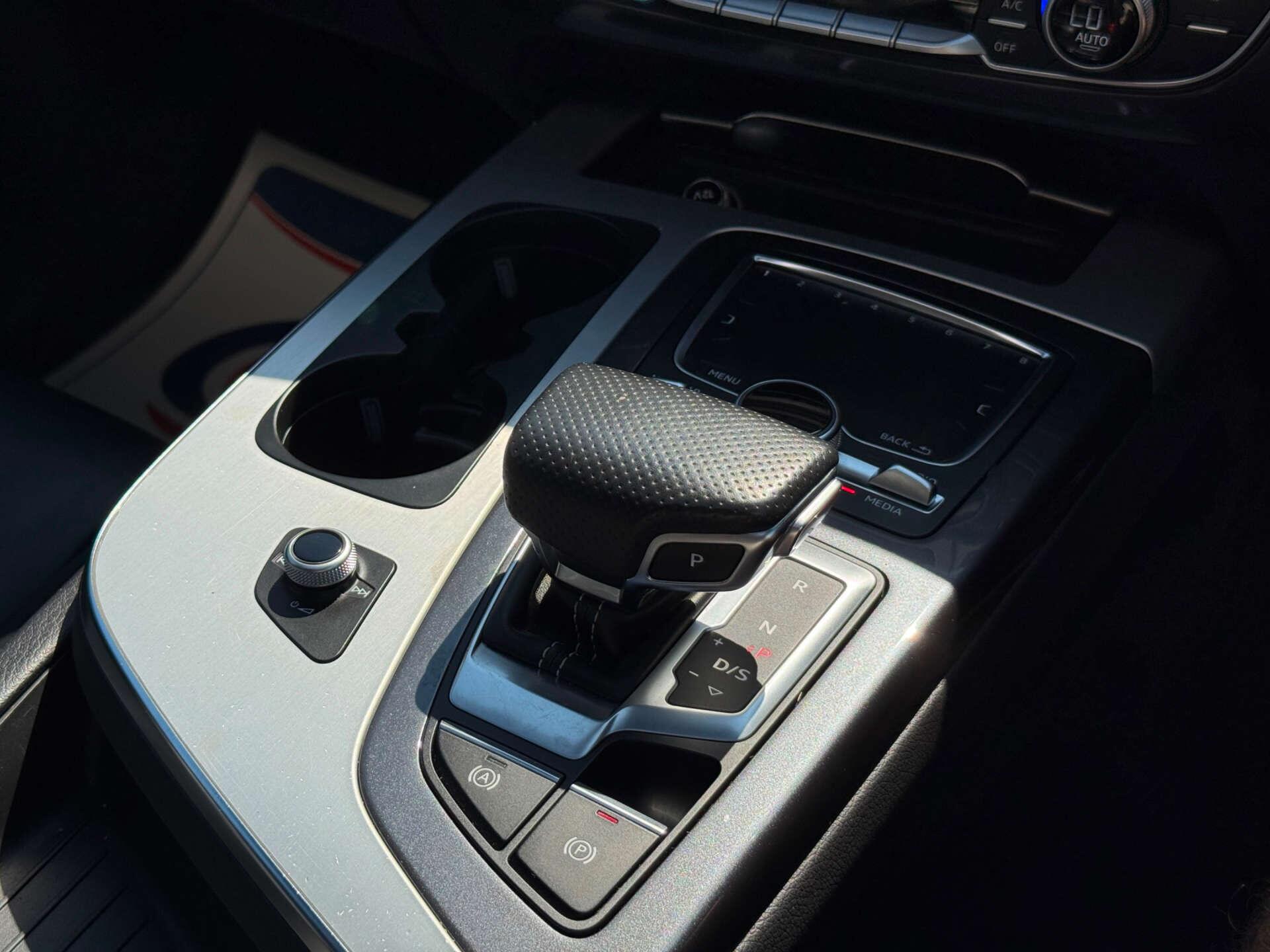 Audi Q7 view 67