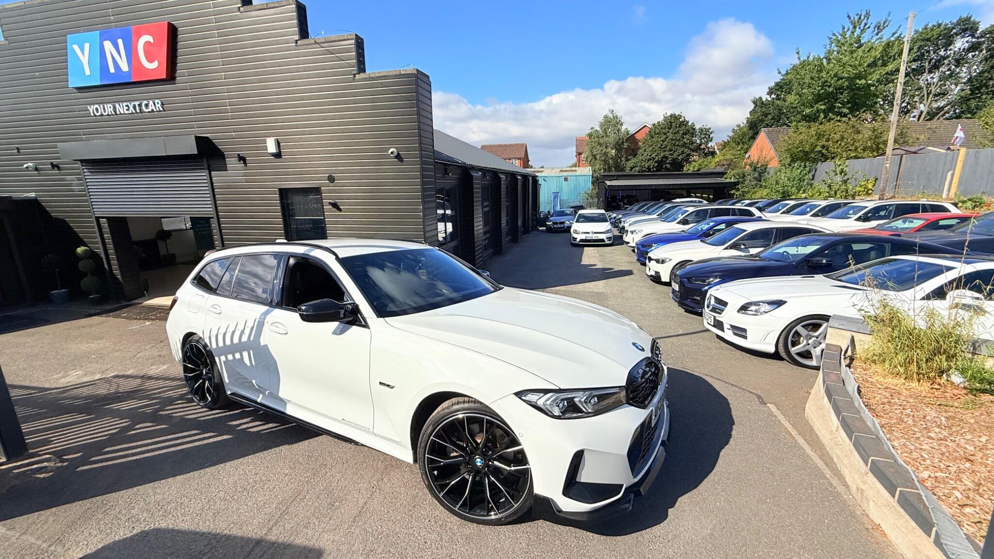 BMW 3 Series view 2
